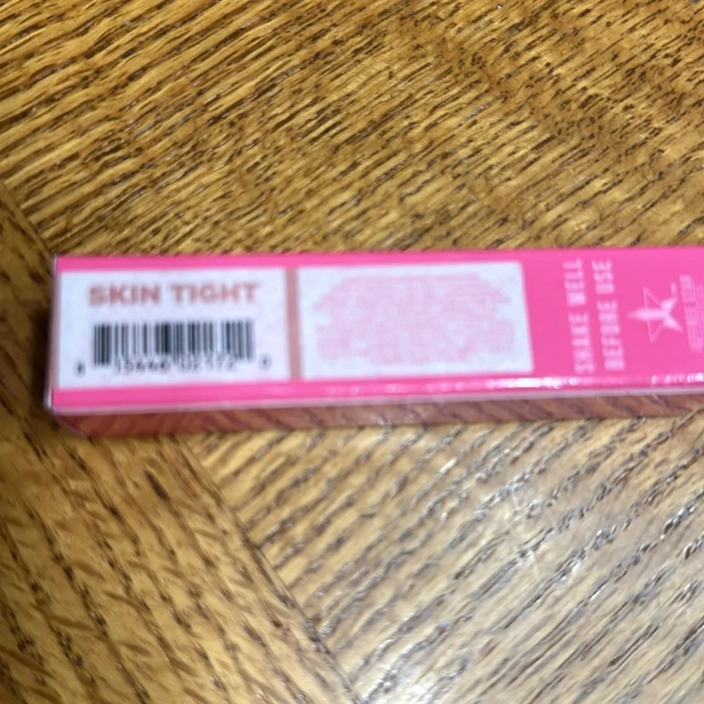 Jeffree Star Velour Liquid Lipstick Shade Skin Tight